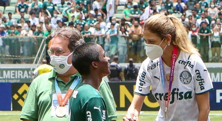 Confira até quando vai o contrato dos jogadores do elenco do Palmeiras –  LANCE!