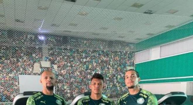 Em dia de folga, sete jogadores do Palmeiras aparecem na Academia - ISTOÉ  Independente