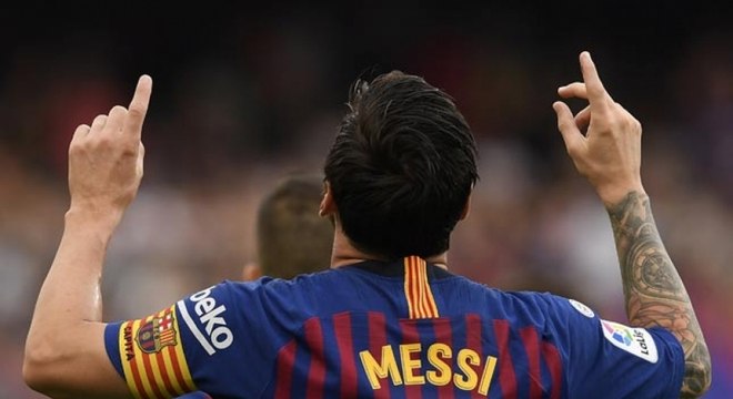 Messi pode ser ultrapassado por CR7 em prêmios de melhor do mundo