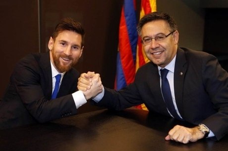 Presidente fez um pedido de ajuda ao elenco