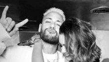 Neymar aparece com suposta aliança em foto com a namorada