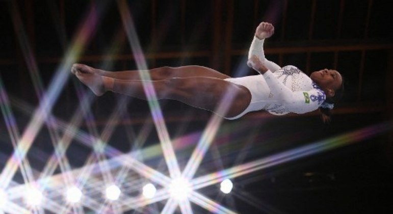 Rebeca Fica Atras Somente De Simone Biles Flavia Disputara Final Da Trave Esportes R7 Lance