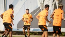 Fausto Vera treina, e Corinthians encerra preparação para enfrentar o Atlético-GO; veja provável escalação