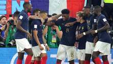 França quebra 'maldição dos campeões' e é a primeira classificada para as oitavas de final da Copa do Mundo