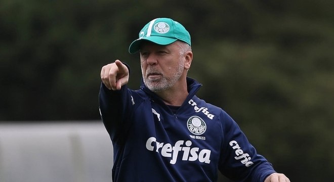 Em Porto Alegre, Mano busca a quinta vitória seguida no comando do Palmeiras