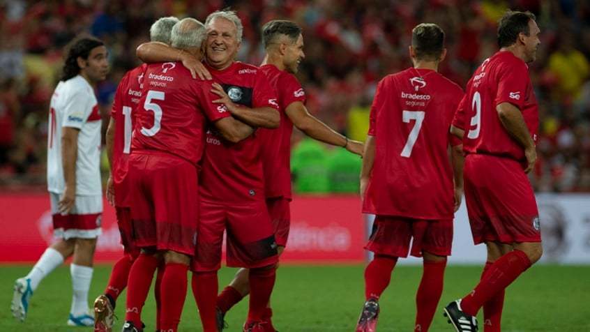 Neymar brilha na festa de premiação do Campeonato Paulista 