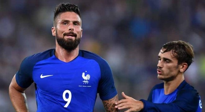 Giroud se iguala a Henry como maior artilheiro da história da