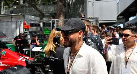 Neymar passeou no grid da Fórmula 1, neste domingo