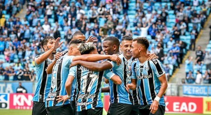 Grêmio foca em treinar finalização