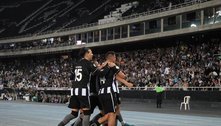 Botafogo fecha mês invicto, evolui e começa a sonhar com Libertadores