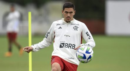 Flamengo quer punir Pedro por indisciplina
