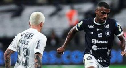 Lance do jogo entre Corinthians e Remo pela Copa do Brasil