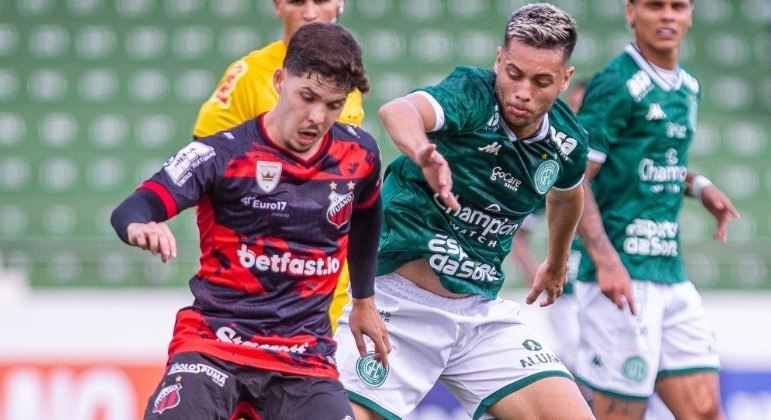 Lance do jogo entre Guarani e Ituano no Brinco de Ouro da Princesa