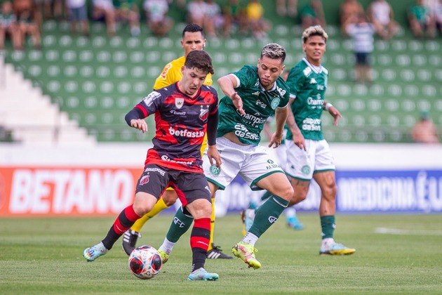 Lance do jogo entre Guarani e Ituano no Brinco de Ouro da Princesa