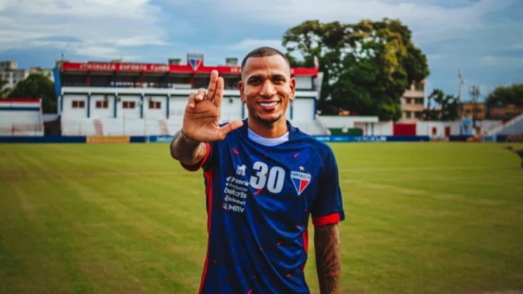 Otero (29 anos) - Posição: meia - Clube: Fortaleza - Contrato até dezembro de 2022