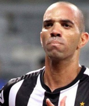 Campeão da Libertadores com o Atlético Mineiro em 2013, Diego Tardelli acertou o seu retorno ao Galo em 2020