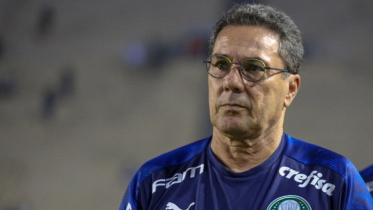 Qual é o técnico que tem mais título no Brasil?