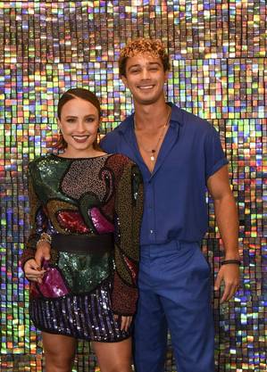 Larissa Manoela e o namorado André Luiz Frambach