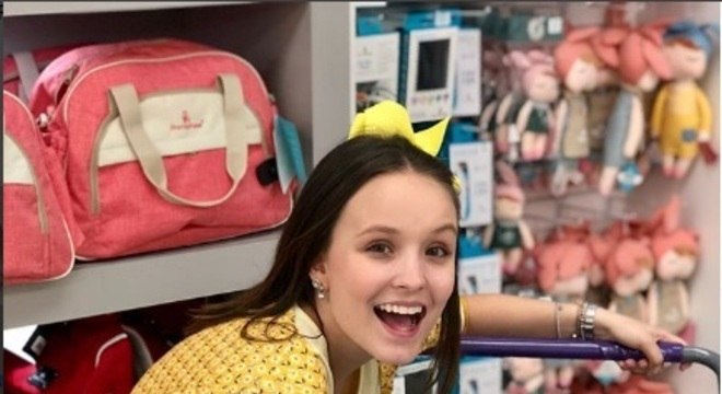 larissa manoela enxoval