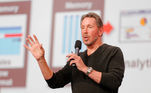 8ºO fundador da empresa de tecnologia Oracle, Larry Ellison, tem um patrimônio de R$ 498,2 bilhões (US$ 106 bilhões)