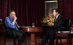 O presidente da Venezuela, Hugo Chavez é entrevistado pelo jornalista da CNN Larry King em Nova York, EUA, em 24 de setembro de 2009