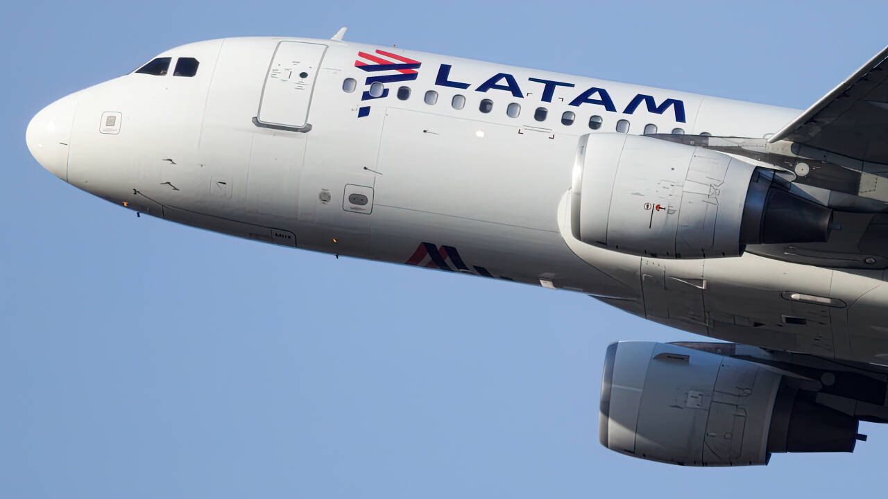 LATAM é eleita a quinta melhor companhia aérea do mundo pelos passageiros -  Prisma - R7 Luiz Fara Monteiro