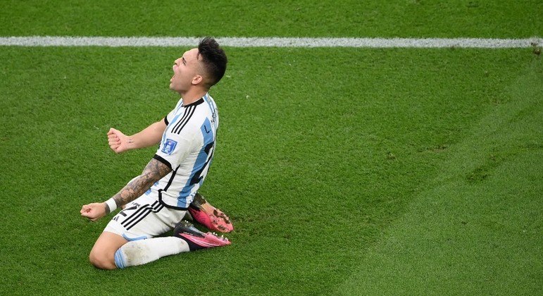 Lautaro marcou o gol que classificou a Argentina nos pênaltis