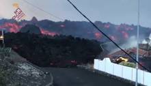 Fluxo de lava impede passagem de cientistas em La Palma