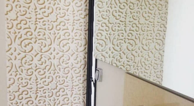 Lavabo com papel de parede 3D Projeto de Vivant Arquitetura