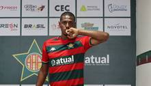 Portuguesa-RJ acerta com Leandro Amaro, ex-Cruzeiro e Palmeiras