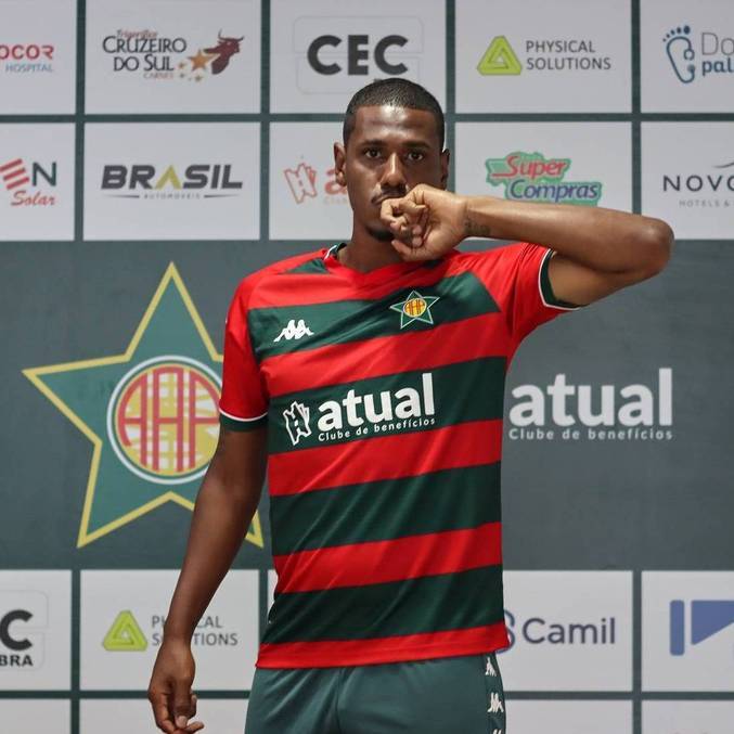 Portuguesa-RJ acerta com Leandro Amaro, ex-Cruzeiro e Palmeiras - Futebol -  R7 Campeonato Carioca