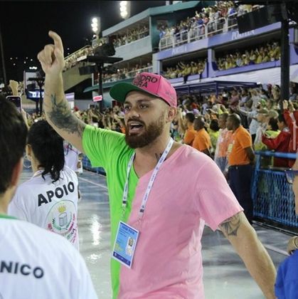 Leandro começou sua carreira como carnavalesco apenas em 2015 e, em dez disputas, já saiu vencedor em cinco.
