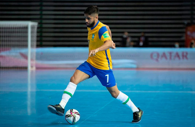 Leandro Lino (Ala) - Companheiro de Rodrigo, Leozinho e Djony no Sorocaba, o ala de 26 anos já foi considerado o terceiro melhor jogador sub-23 do mundo no Futsal Awards.
