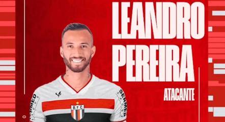 Leandro Pereira é anunciado por equipe do futebol iraniano