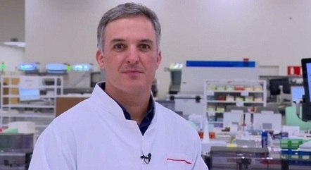 Leandro Stoliar na série do "Jornal da Record"