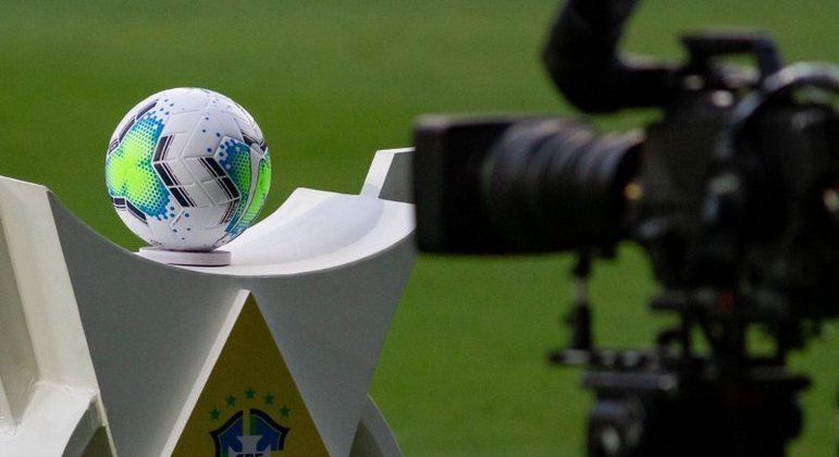 Lei do Mandante quebra tradição de mais de 50 anos nas transmissões futebolísticas