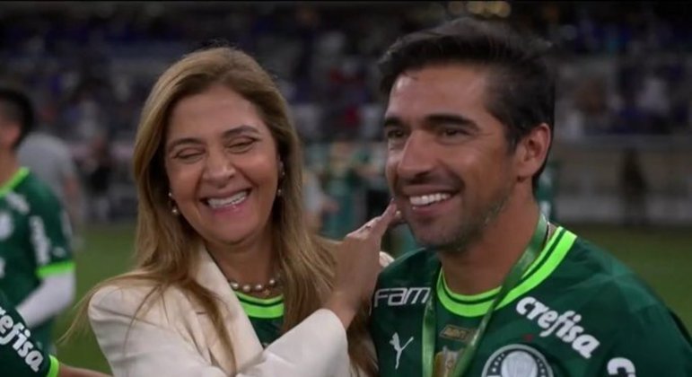 A bilionária Leila Pereira tem a obrigação de segurar o melhor treinador da história do Palmeiras