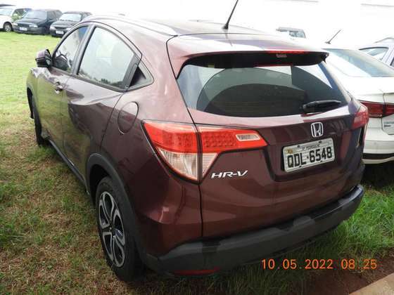 Os motoristas que preferem os SUVs podem aproveitar o leilão
para arrematar o modelo Honda HRV 2015 pela bagatela de R$ 18.200