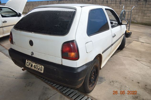 Lote 11: Gol branco, de 1996