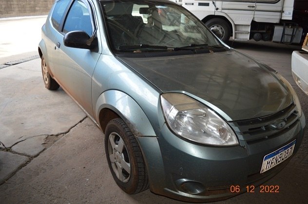 No lote 17, o Ford Ka verde é opção