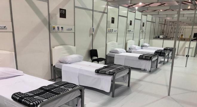 Leitos de observação para pacientes com sintomas mais leves da covid-19 