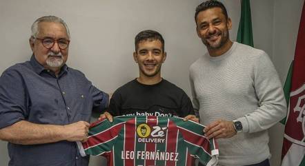 Leo Fernández foi apresentado pelo Fluminense