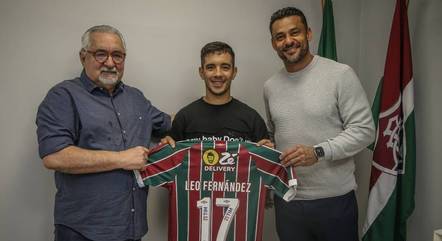 Leo Fernández apresentado pelo Fluminense