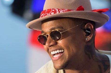 Clipe também será lançado nesta sexta-feira (17)
