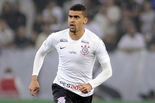 23° lugar: Léo Santos (zagueiro - 23 anos - Corinthians): queda de 2 milhões de euros (R$ 12,9 milhões) / valor de mercado atual: 1,5 milhão de euros (R$ 9,7 milhões)