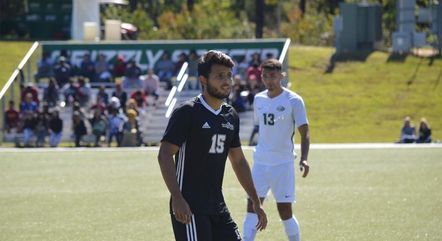 Ribeiro rompeu o ligamento cruzado anterior