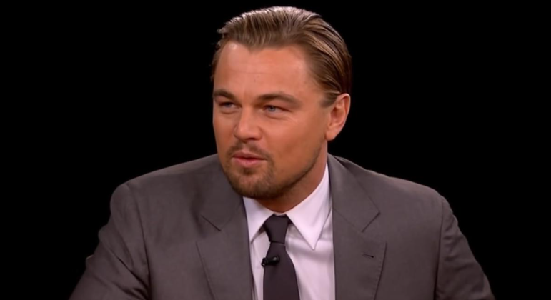 Leonardo DiCaprio estaria preocupado em abandonar imagem de só namorar mulheres jovens
