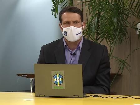 A última vez que Leonardo Gaciba se pronunciou publicamente. Há mais de um ano