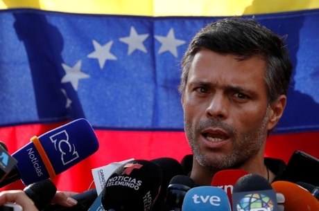 López fugiu da Venezuela e chegou em Madri