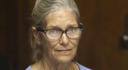 Leslie Van Houten deixa a prisão após mais de cinco décadas